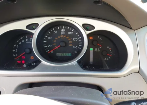 2006 Toyota Highlander z USA, uszkodzony, nr VIN JTEGD21A160148992